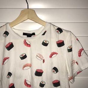 🍣🍙Adorable white sushi T-shirt🍜🍥